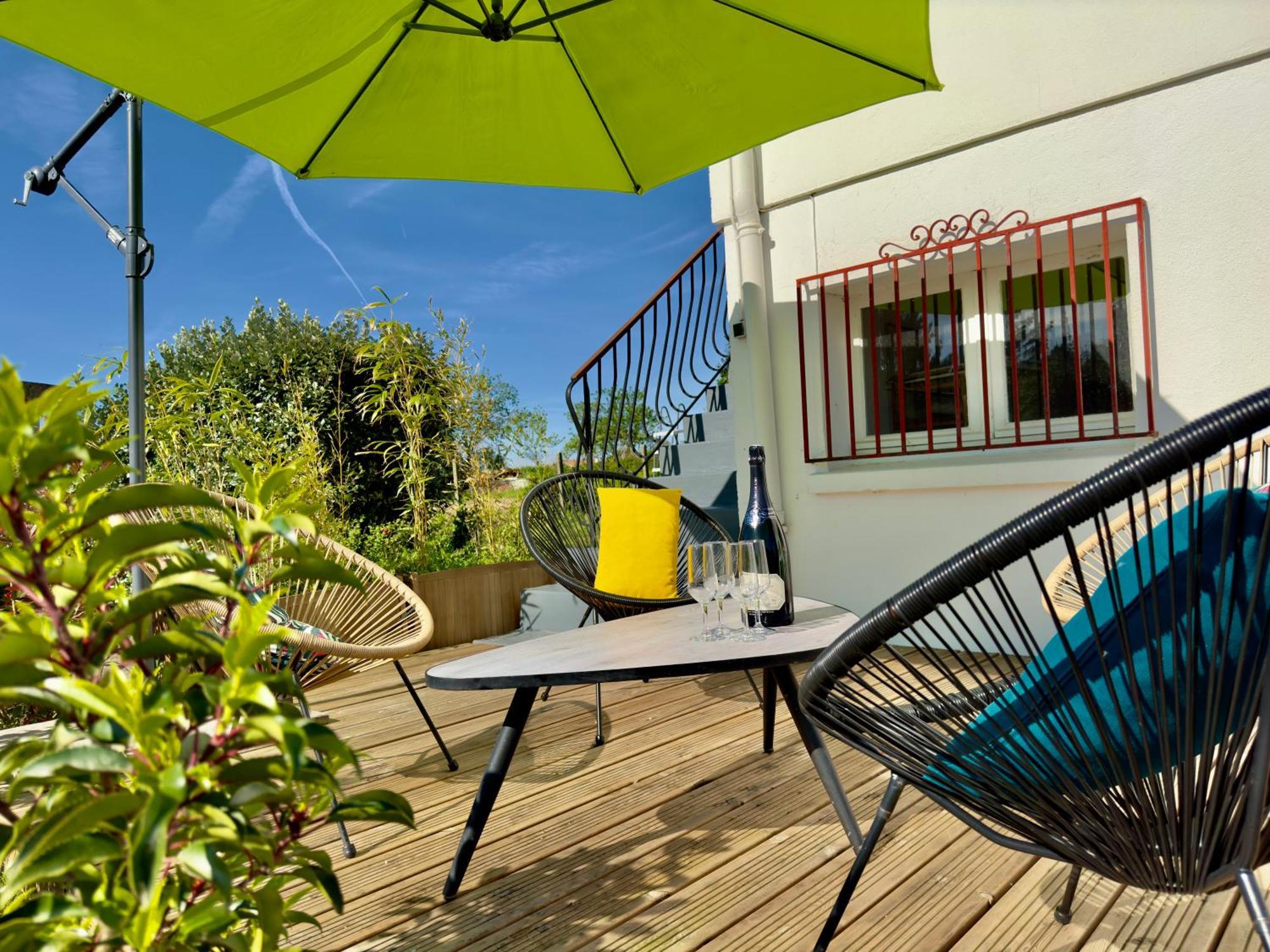 Maison Des Chenes 64 - Independant Apartment With Terrasse Boucau Eksteriør billede